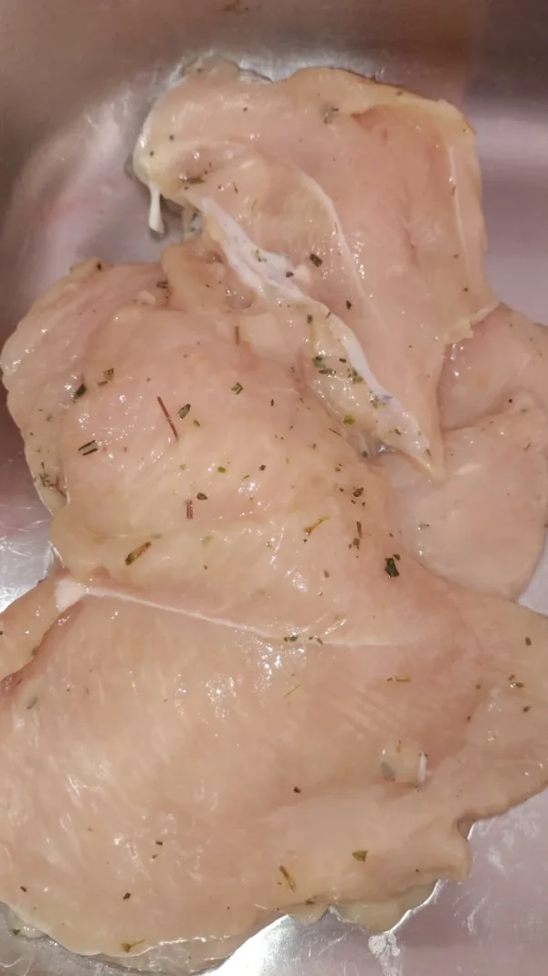 FILETE DE PIERNA MUSLO A LAS FINAS HIERBAS